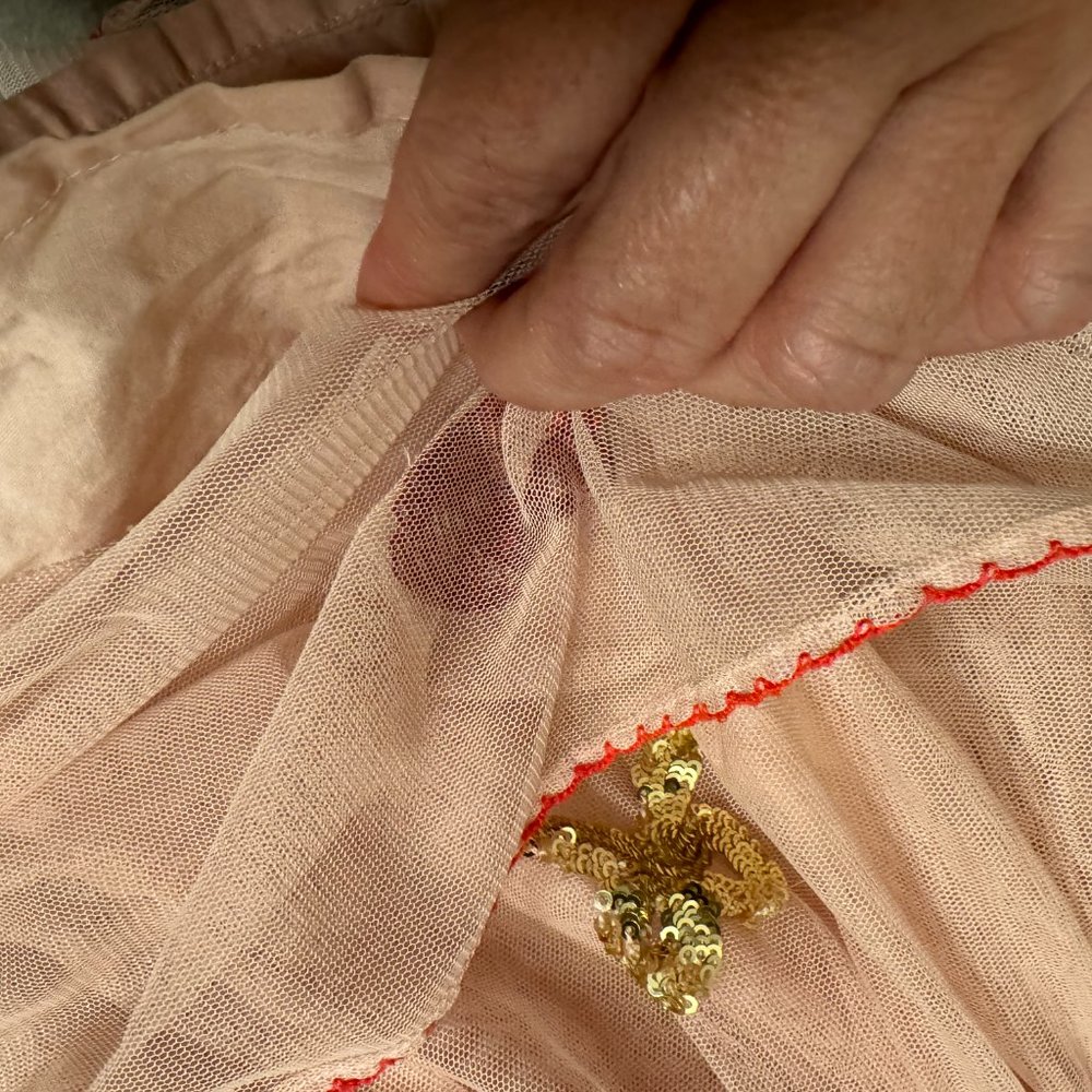 Mini Boden Skirt With Sequin Stars & Hearts - Picture 4 of 6